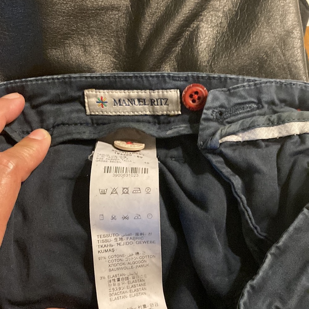 Men’s Pants - Picture 3 of 4